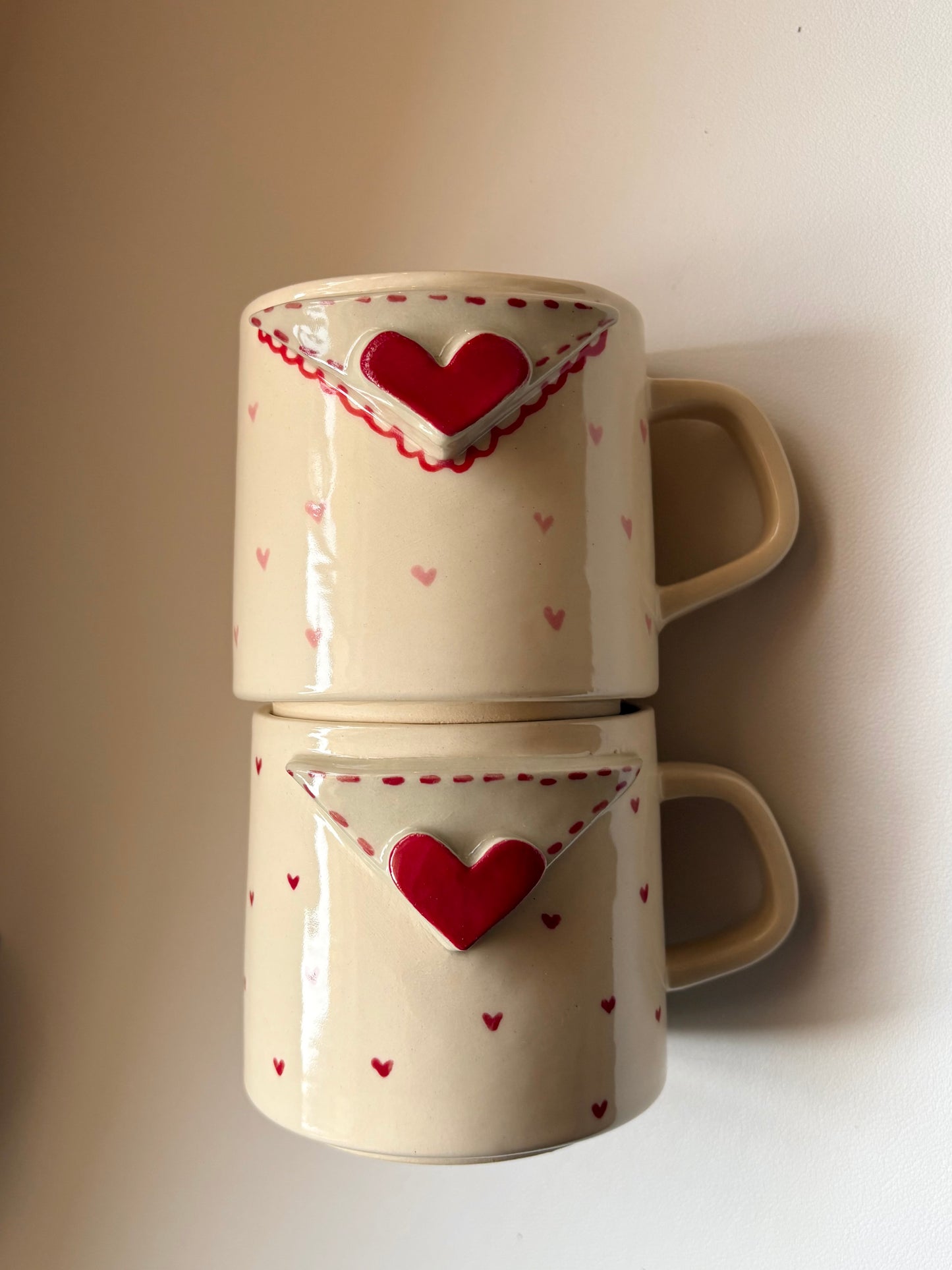 Envelope & hearts mug