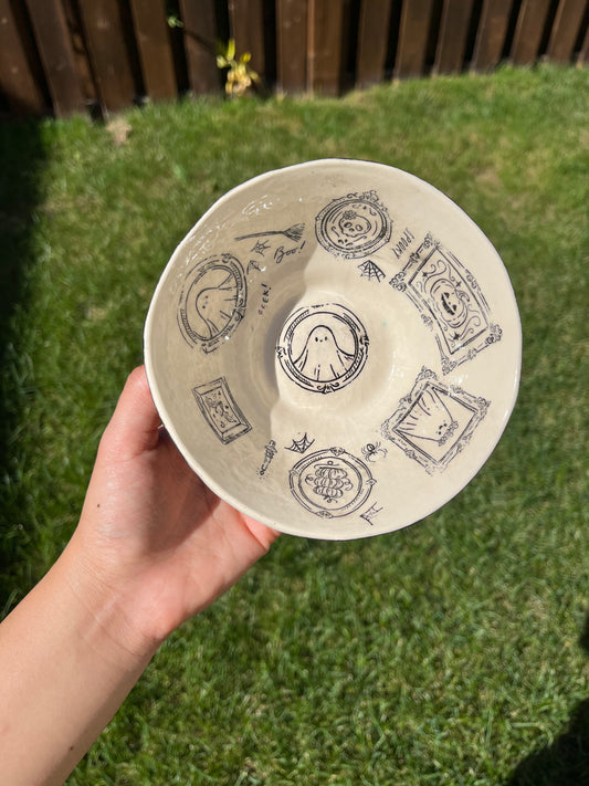 Ghostly Bowl