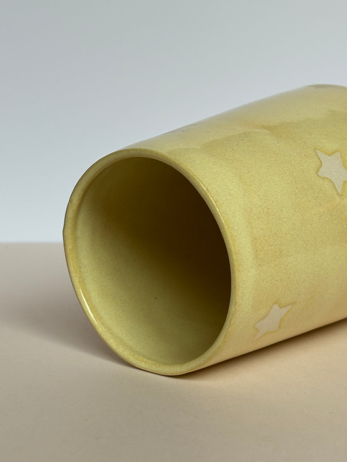 Butter Yellow Stars Tumbler Cup