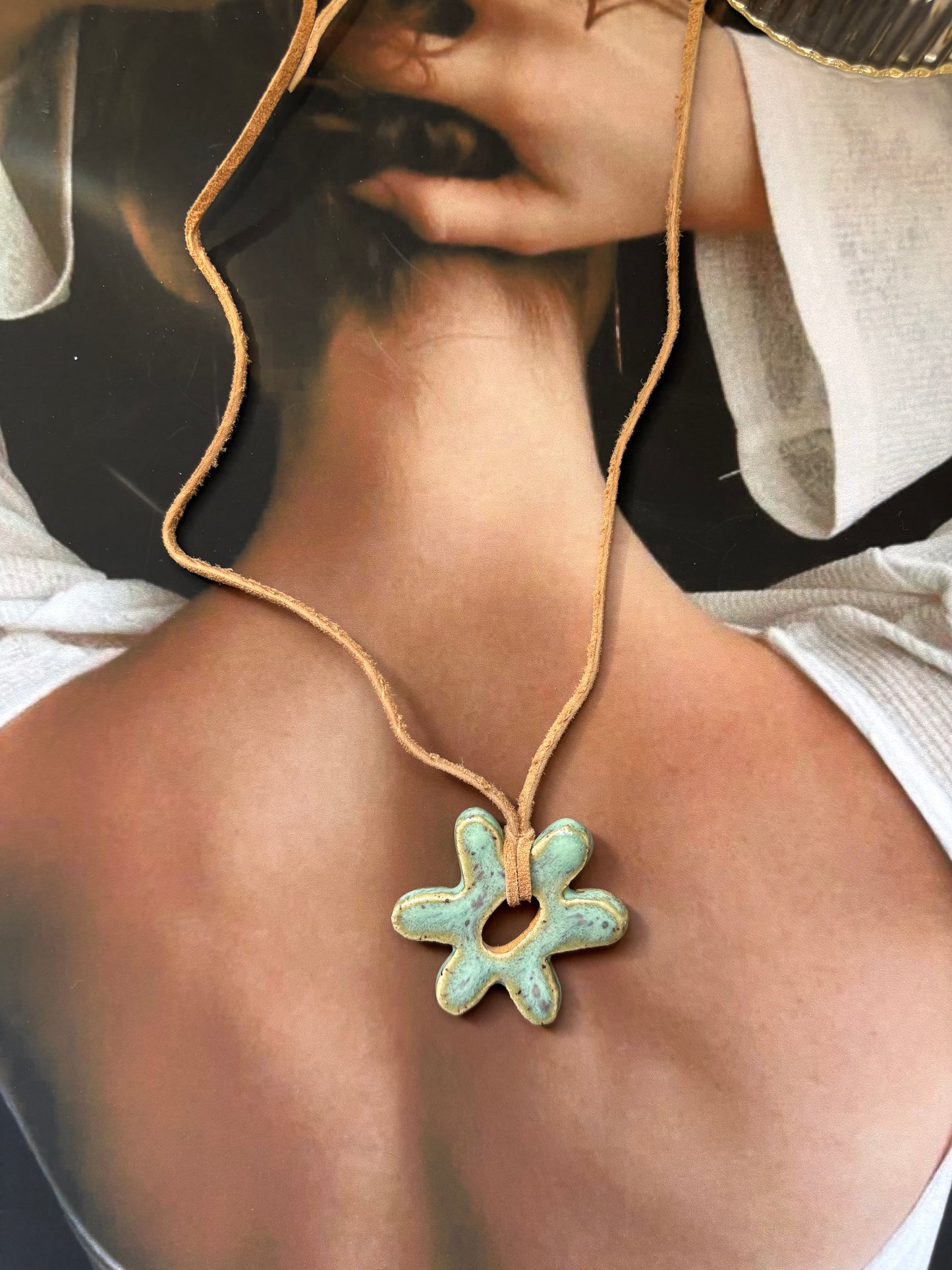 Dewy Green Flower Necklace