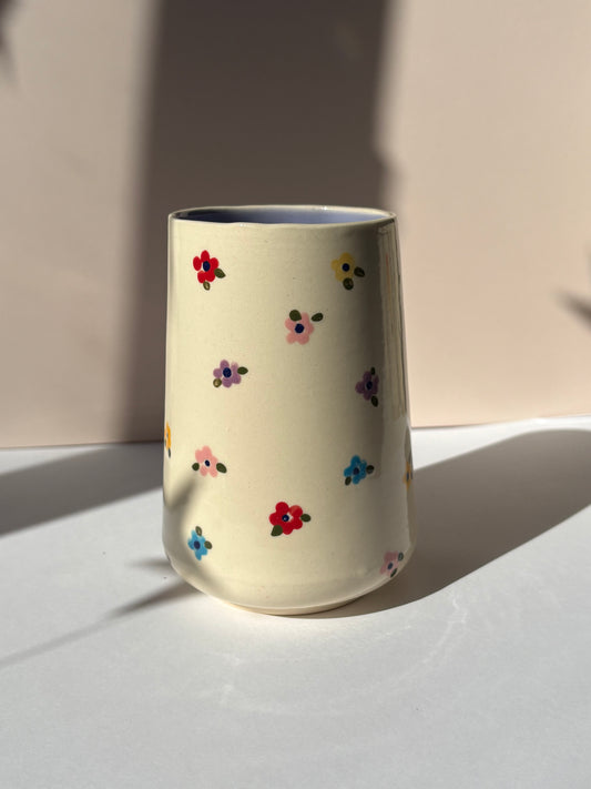 Dainty Flowers Tumbler Cup