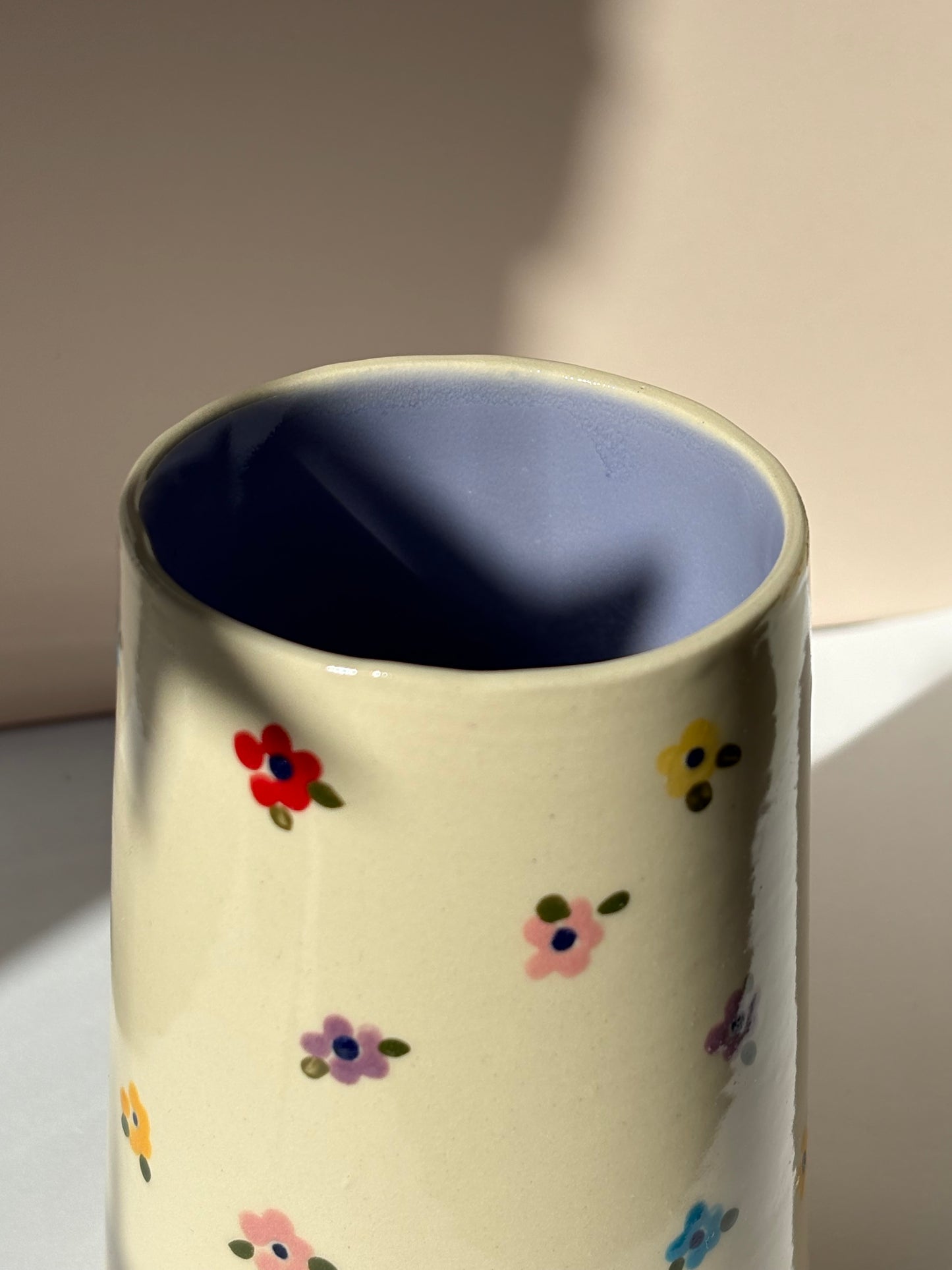 Dainty Flowers Tumbler Cup