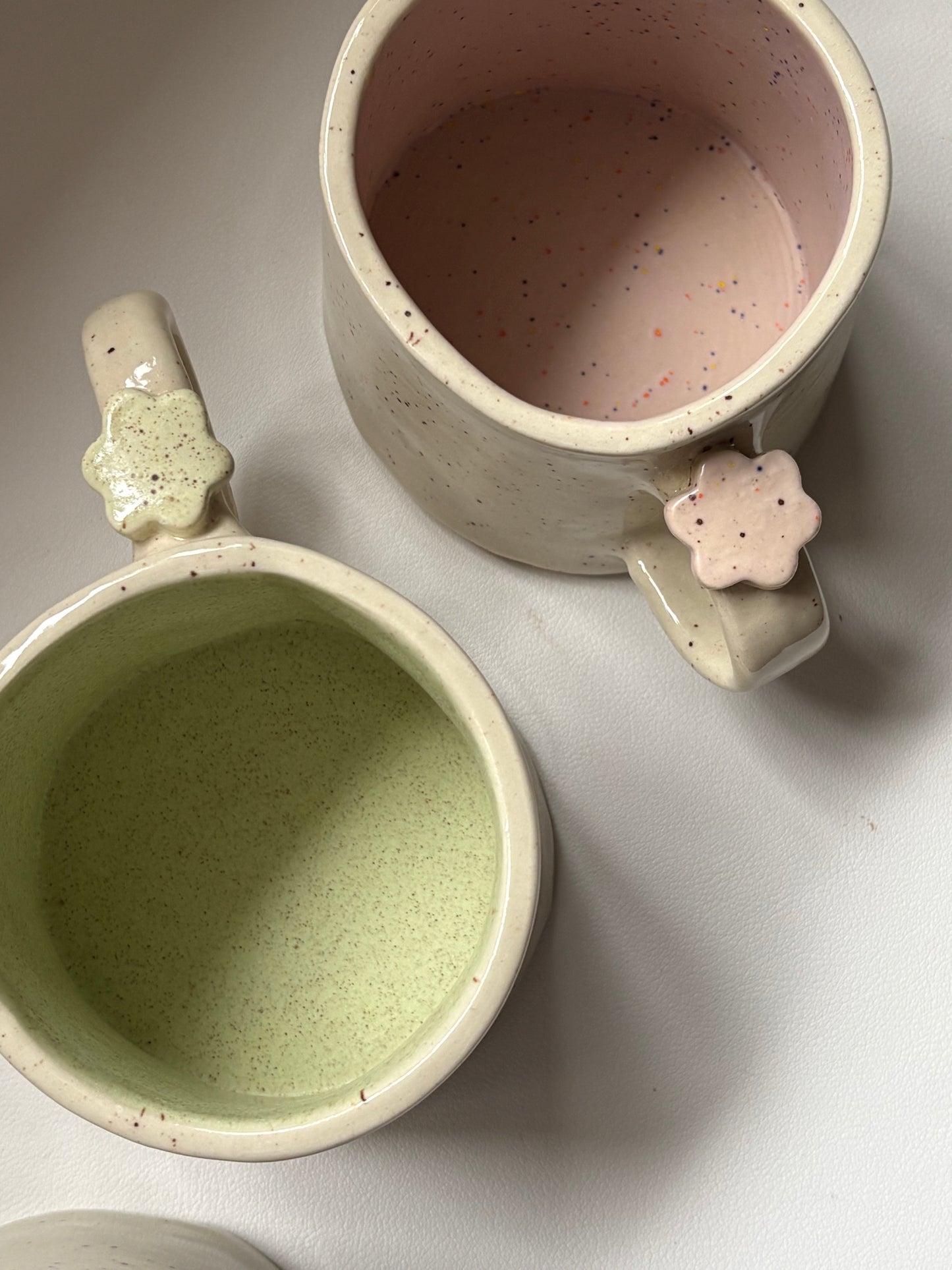 Speckled Flower Charm Mugs
