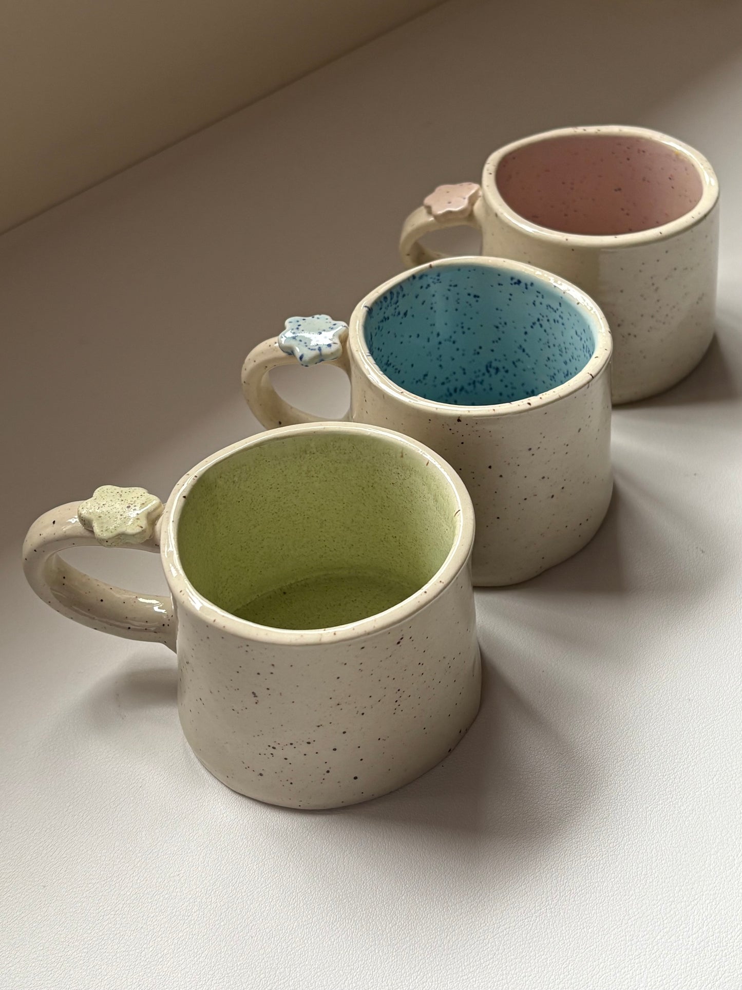 Speckled Flower Charm Mugs